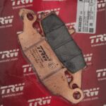 TRW KAWASAKI ER-6 N VULCAN 900 W800 Z 750 SUZUKI DL650 DL1000 SV650 SİNTERLİ ÖN FREN BALATASI FA229